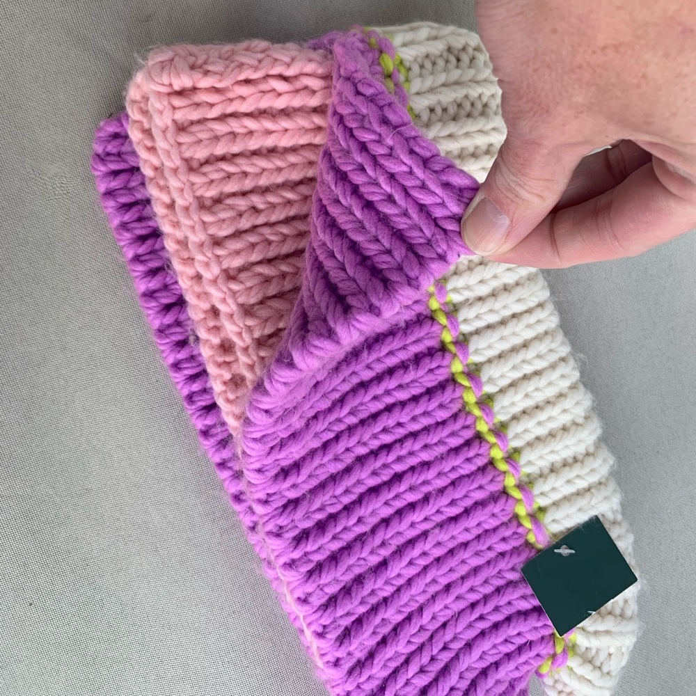 Purple Cream Pink Stripe Striped Infinity Winter Scarf Collar NWT reversible - Picture 4 of 9
